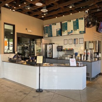 Gus & Andy’s - Counter - Wine Bars Near Me - Montrose, California