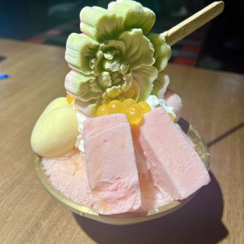 Happy Lamb Hot Pot - Strawberry shaved ice (new item) - Hot Pot Near Me - Seattle, Washington