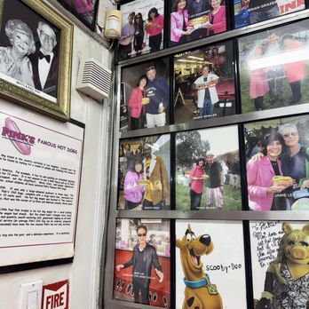 Pink's Hot Dogs - Cool photos - Hot Dogs Near Me - Los Angeles, California