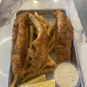 The Dive Oyster Bar - FISH N CHIPS - Southern Near Me - Irvine, California The Dive Oyster Bar - FISH N CHIPS - Southern Near Me - Irvine, California