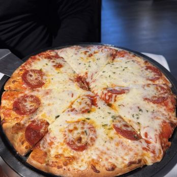 Napoli’s - Pepperoni Pizza - Italian Near Me - Lincoln, Nebraska
