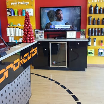 Procuts - This is a great place to get a haircut and watch sports. The stylists are really great. - Men's Hair Salons Near Me - Brownsville, Texas Procuts - This is a great place to get a haircut and watch sports. The stylists are really great. - Men's Hair Salons Near Me - Brownsville, Texas