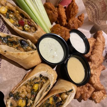 Chili's - Triple Dipper - Southwest Egg-rolls, boneless Chicken Wings and Original Chicken strips. - Tex-Mex Near Me - Mansfield, Texas