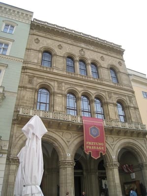 Palais Ferstel by null