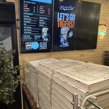Eat-n-Out Pizza - Menu - Pizza Near Me - Detroit, Michigan Eat-n-Out Pizza - Menu - Pizza Near Me - Detroit, Michigan