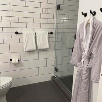 21c Museum Hotel Cincinnati - Hotels Near Me - Cincinnati, Ohio 21c Museum Hotel Cincinnati - Hotels Near Me - Cincinnati, Ohio