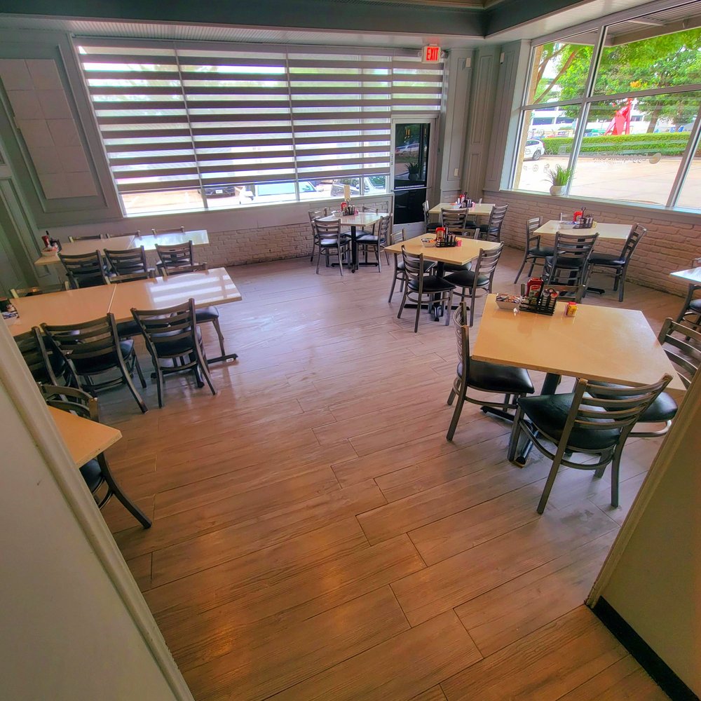 Eggsquisite Cafe - Quiet room on the back end of Eggsquisite. - Breakfast & Brunch Near Me - Frisco, Texas
