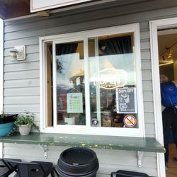 Coho Joe's Dockside Cafe