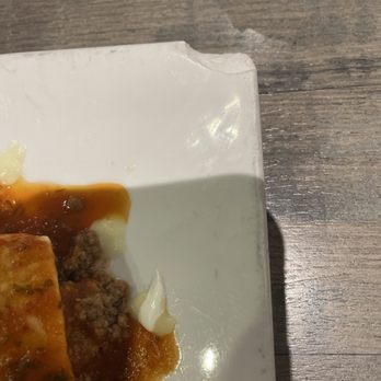 El Mariachi - Chipped dish - Mexican Near Me - Zion Crossroads, Virginia