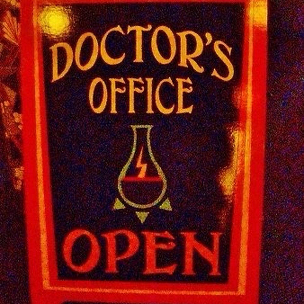 Mcmenamins Doctor's Office Bar - Bars Near Me - Forest Grove, Oregon