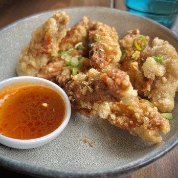Chalong - Chicken wings appetizer - Thai Near Me - New York, New York