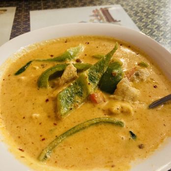 Bai Thong - Panang Curry - Thai Near Me - Tucson, Arizona