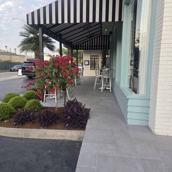 Little’s Oyster Bar - Seafood Near Me - Houston, Texas Little’s Oyster Bar - Seafood Near Me - Houston, Texas