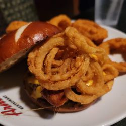 Arni's - Bacon Cheeseburger