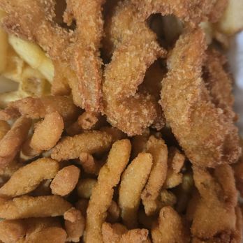 Terrace Fish & Chips - C8. Four Piece Shrimp, Fried Clams and French Fries Combo - Seafood Near Me - New York, New York Terrace Fish & Chips - C8. Four Piece Shrimp, Fried Clams and French Fries Combo - Seafood Near Me - New York, New York