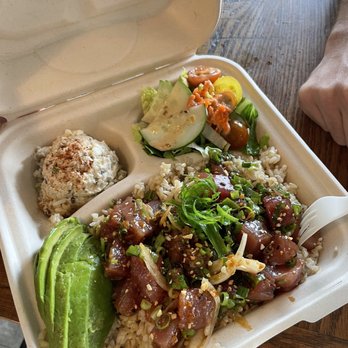 HanaPa'a Market - Poke plate $23. Fresh ahi with garlic and oyster sauce sooooo good!!!! Plate not worth it though, not a fan of the potato salad lol - Seafood Near Me - Honolulu, Hawaii HanaPa'a Market - Poke plate $23. Fresh ahi with garlic and oyster sauce sooooo good!!!! Plate not worth it though, not a fan of the potato salad lol - Seafood Near Me - Honolulu, Hawaii