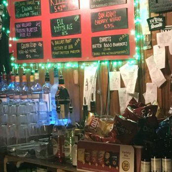 Ye Olde Saloon - Dive Bars Near Me - Royal Oak, Michigan