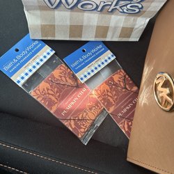 Bath & Body Works - Seasonal car air fresheners