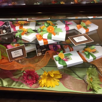Le Chocolat Du Bouchard - Mother's Day gifts - Chocolatiers & Shops Near Me - Naperville, Illinois