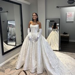 Baley's Bridal