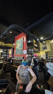 Aromas Coffeehouse Bakery & Cafe by null