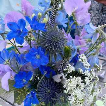 Palos Verdes Florist - close up of under the sea florals for a mermaid party. - Florists Near Me - Rolling Hills Estates, California Palos Verdes Florist - close up of under the sea florals for a mermaid party. - Florists Near Me - Rolling Hills Estates, California