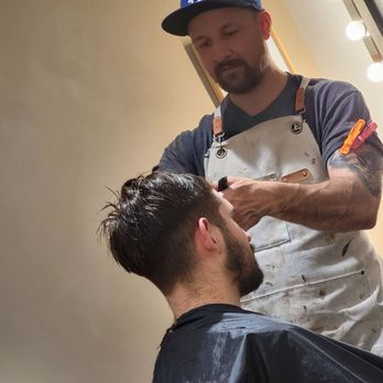 Style Me Salon - Steve one of the owners cutting my son's hair - Hair Salons Near Me - Long Beach, California