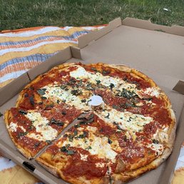 Margherita Pizza Pie Margherita Pizza Pie