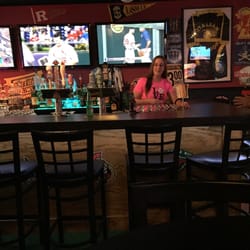 Throwbacks Sports Lounge