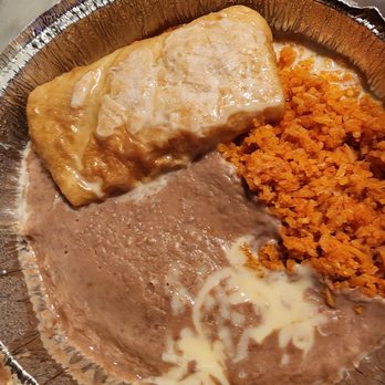 La Dilla Mexican Grill - a plate of food - Mexican Near Me - Cedar Lake, Indiana La Dilla Mexican Grill - a plate of food - Mexican Near Me - Cedar Lake, Indiana