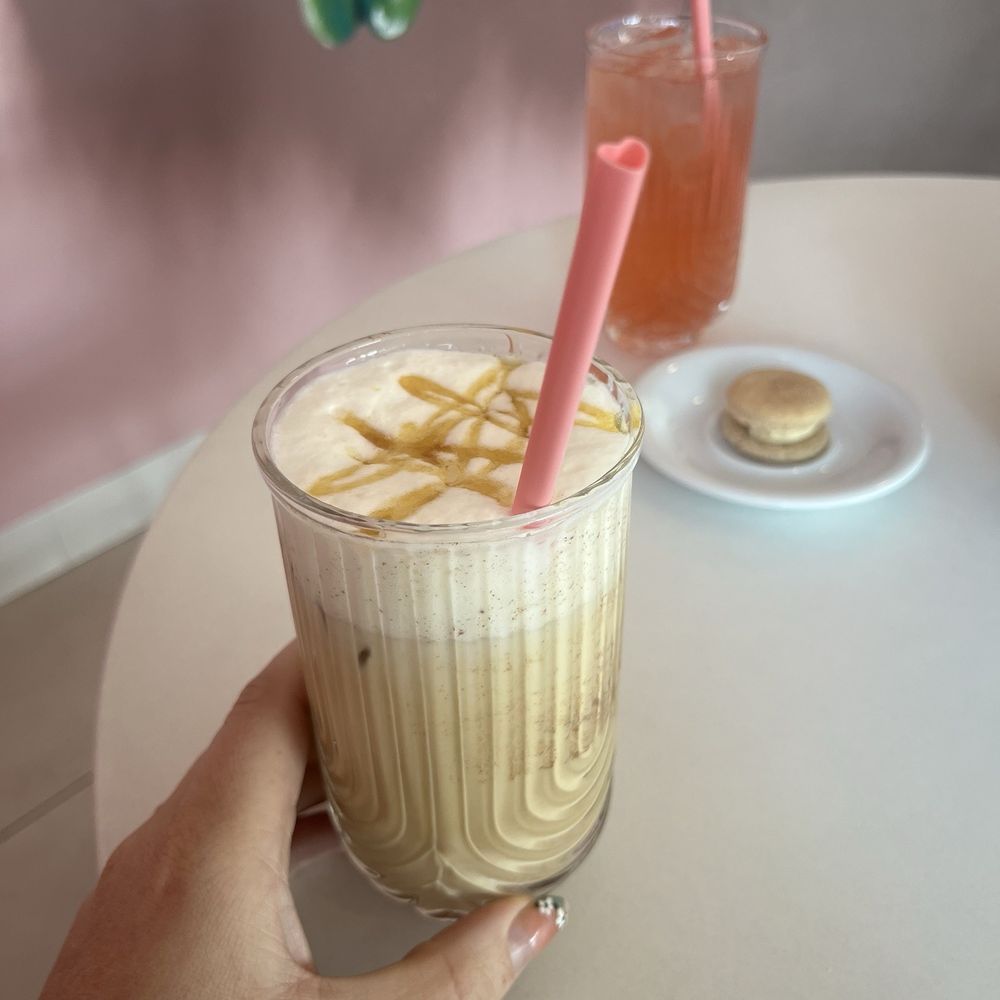 Decadent Macaron - Golden Hour Latte - Macarons Near Me - Gilbert, Arizona