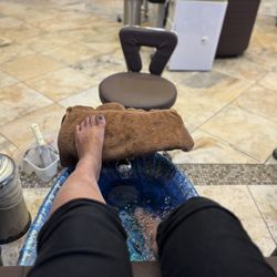 Cute Nails and Spa