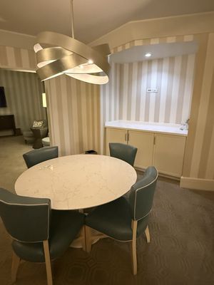 The Beverly Hilton by null