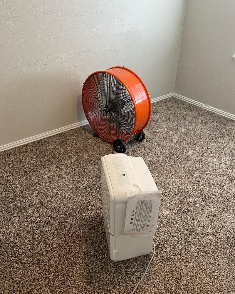 Slide of DFW Turnkey Restoration