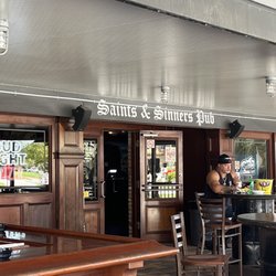 Saints & Sinners - Patio