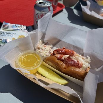 McLoons Lobster Shack - Seafood Near Me - South Thomaston, Maine