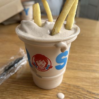 Wendy's - Dunk it - Burgers Near Me - Tampa, Florida Wendy's - Dunk it - Burgers Near Me - Tampa, Florida