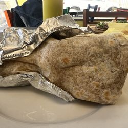 Los Altos Mexican Restaurant - Burrito Supreme