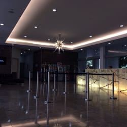 Meriton Serviced Apartments - Lobby