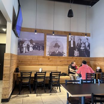 Riko's Pizza - Pizza Near Me - Levittown, New York
