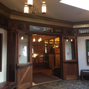 Kip's Irish Pub - Irish Near Me - St Louis Park, Minnesota