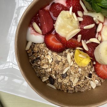 Karine's - Açaí bowl - Breakfast & Brunch Near Me - Toronto, Ontario Karine's - Açaí bowl - Breakfast & Brunch Near Me - Toronto, Ontario