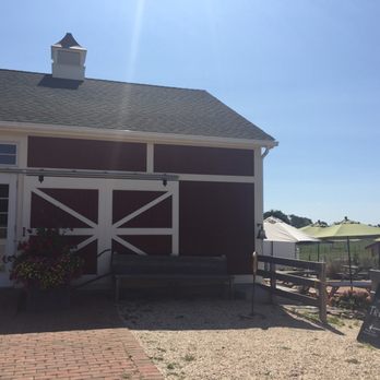 8 Hands Farm - Farms Near Me - Cutchogue, New York 8 Hands Farm - Farms Near Me - Cutchogue, New York