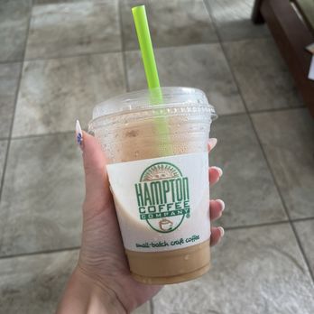 Hampton Coffee Company - iced vanilla latte - Coffee & Tea Near Me - Montauk, New York Hampton Coffee Company - iced vanilla latte - Coffee & Tea Near Me - Montauk, New York