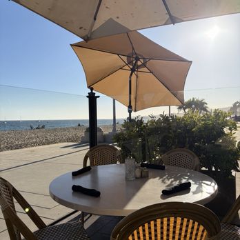 Reunion Kitchen + Drink - New American Near Me - Santa Barbara, California Reunion Kitchen + Drink - New American Near Me - Santa Barbara, California