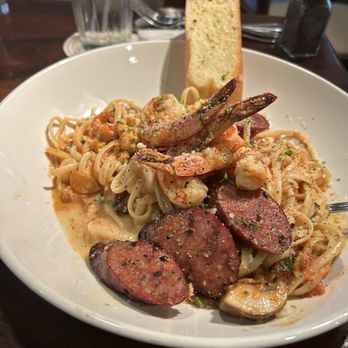 Pappadeaux Seafood Kitchen - Pasta Mardi Gras - Cajun/Creole Near Me - Marietta, Georgia