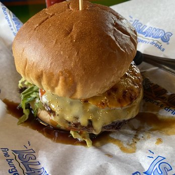 Islands Restaurant - Burgers Near Me - Corona, California