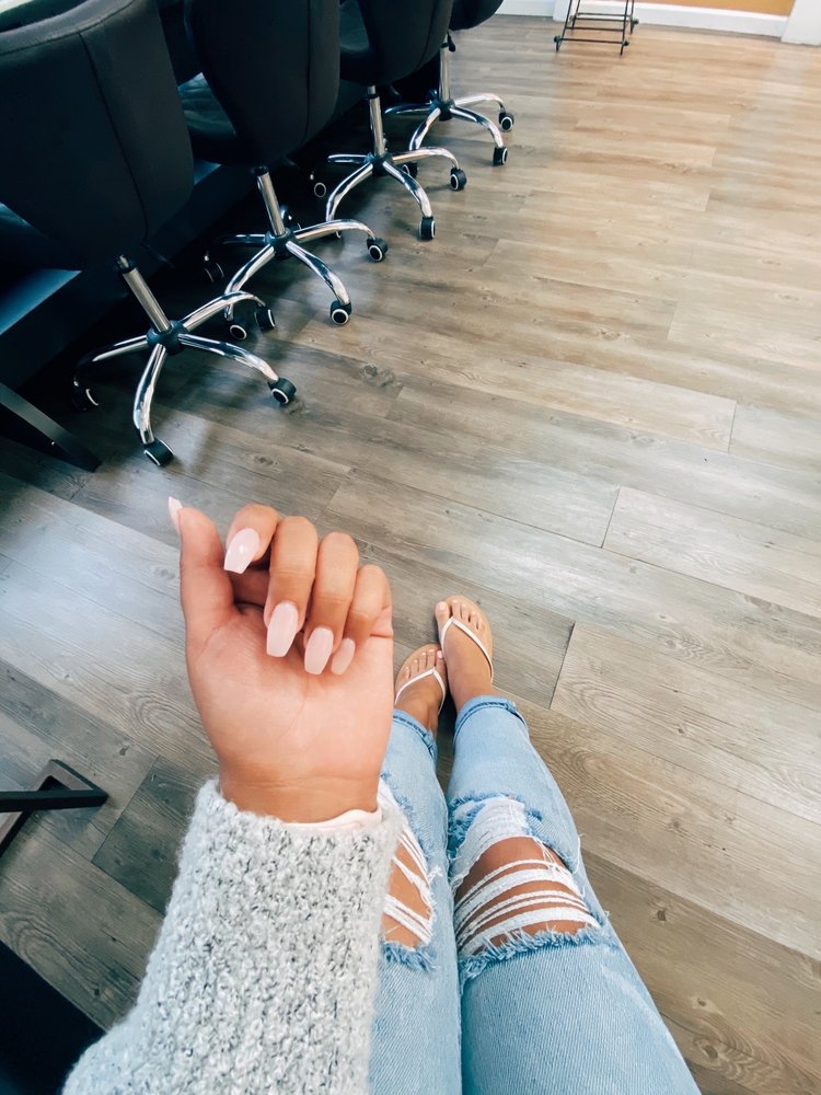 ONE UP NAILS & SPA Updated October 2024 21 Photos & 34 Reviews