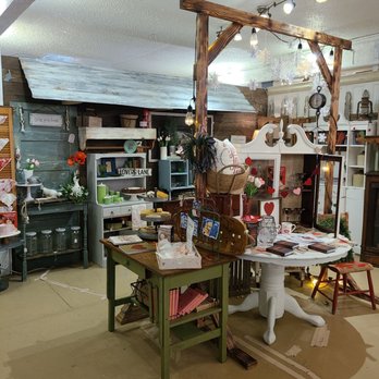Josephine's Mercantile - Antiques Near Me - Port Orchard, Washington Josephine's Mercantile - Antiques Near Me - Port Orchard, Washington
