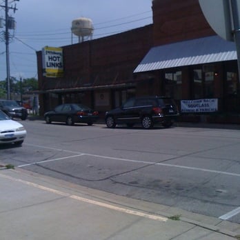 Pittsburg Hot Links - Comfort Food Near Me - Pittsburg, Texas